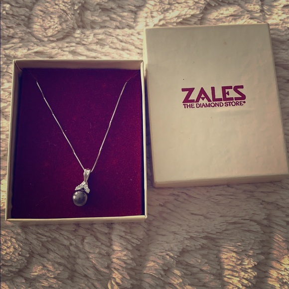 Black Pearl Zales Necklacenever Worn 